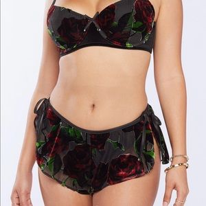 Savage X Fenty Sexy 2piece sleep wear